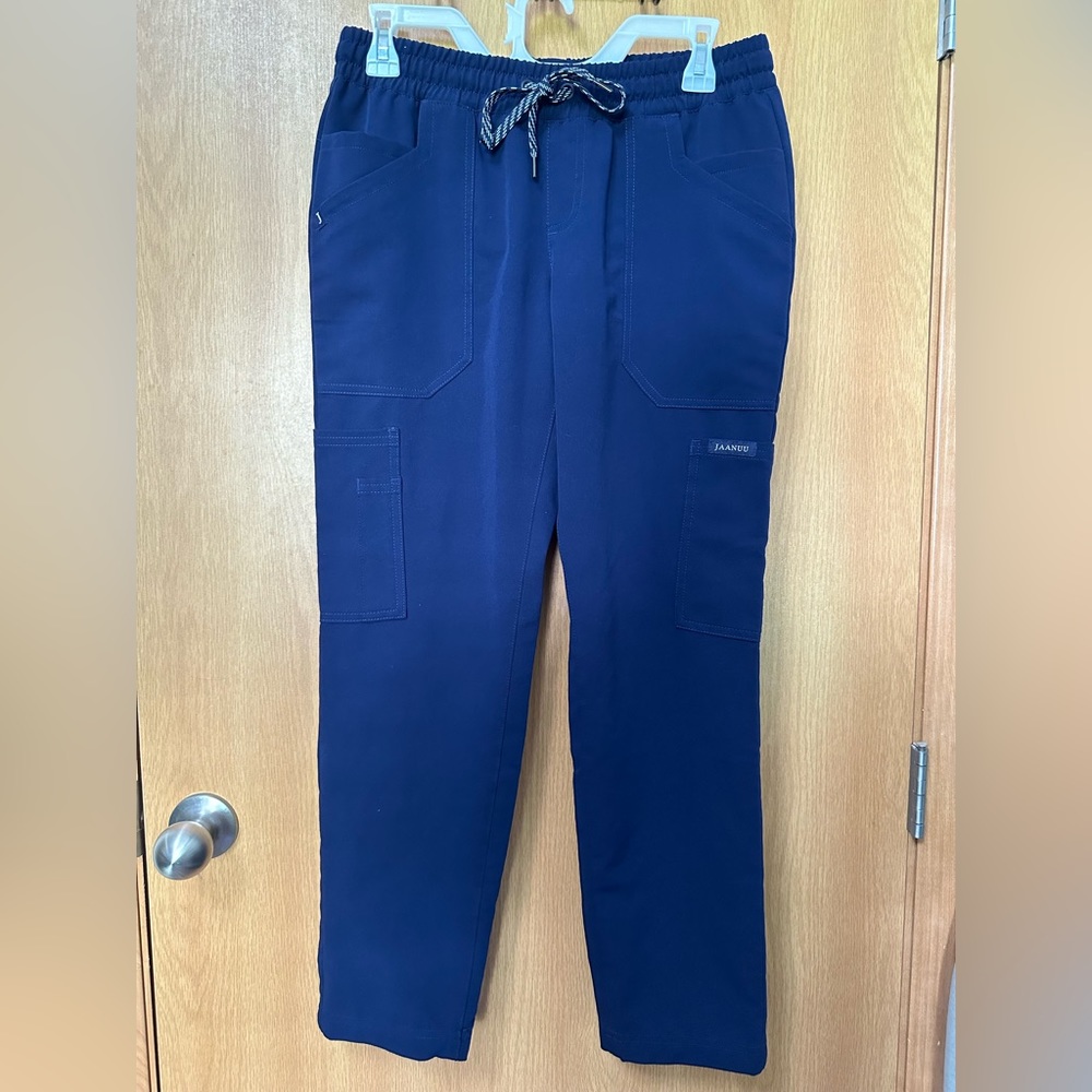 Jaanuu Scrub Pants